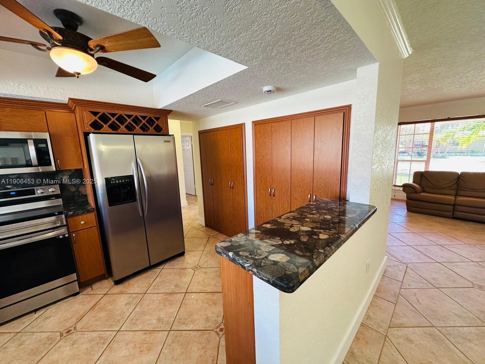 ANDOVER - Residential Lease