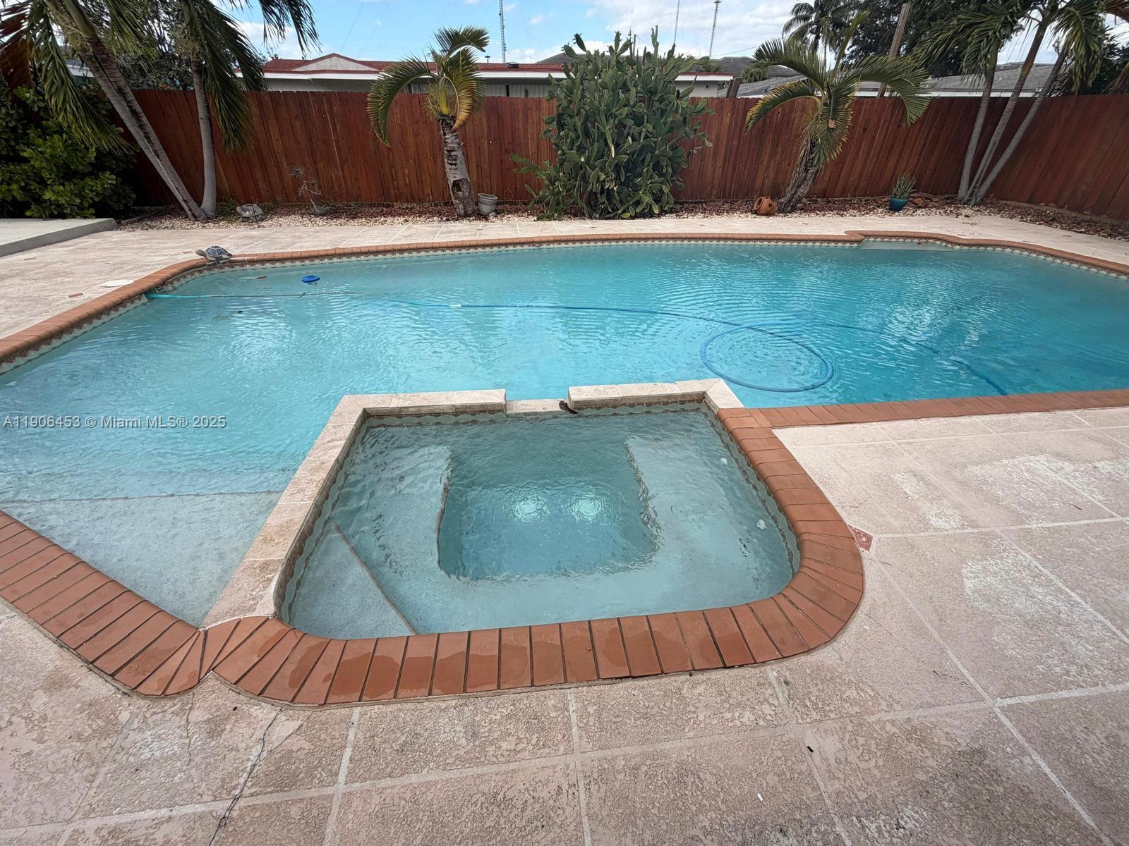 ANDOVER - Residential Lease