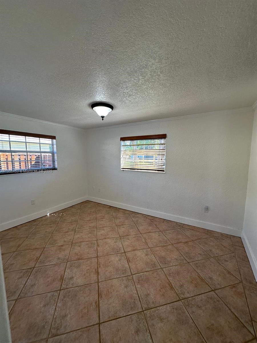 ANDOVER - Residential Lease