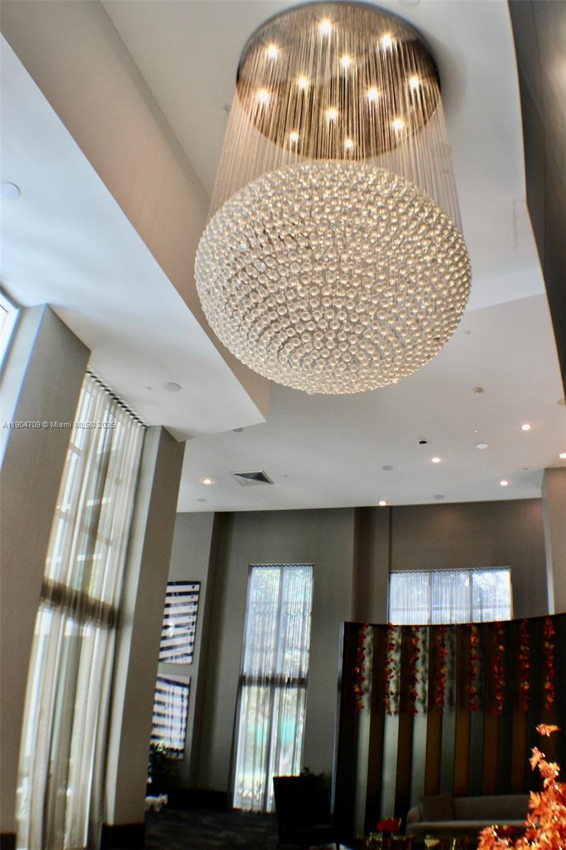 THE PLAZA 901 BRICKELL CO - Residential