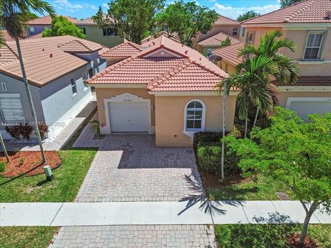 Photo of 3954 NE 13th Dr, Homestead, FL 33033 (MLS # A12003217)