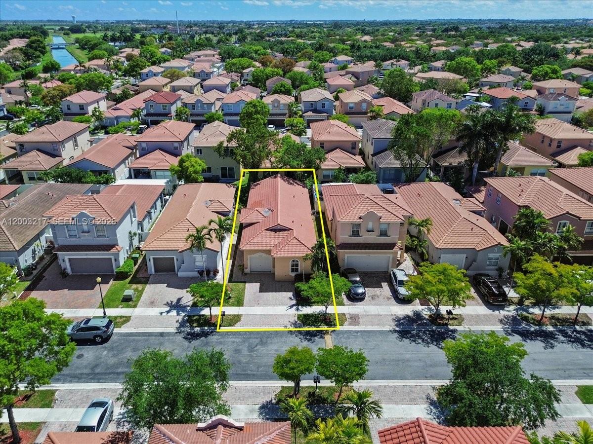 PORTOFINO PALMS - Residential