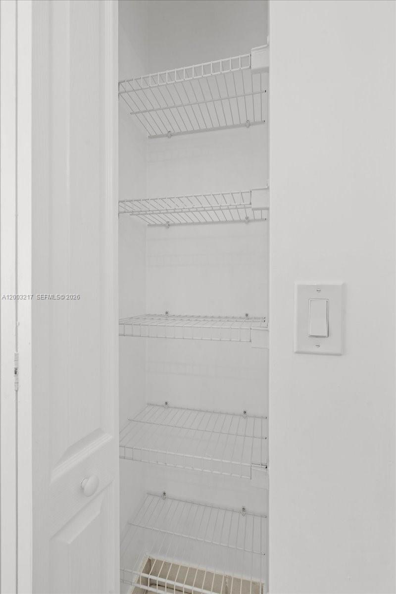 PORTOFINO PALMS - Residential