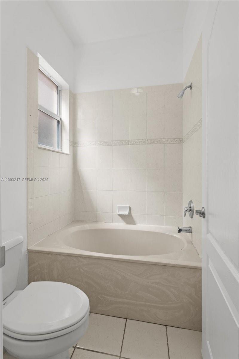 PORTOFINO PALMS - Residential