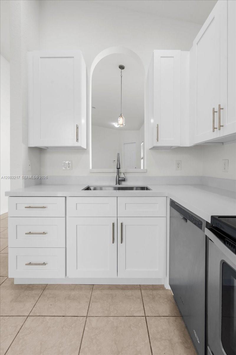 PORTOFINO PALMS - Residential