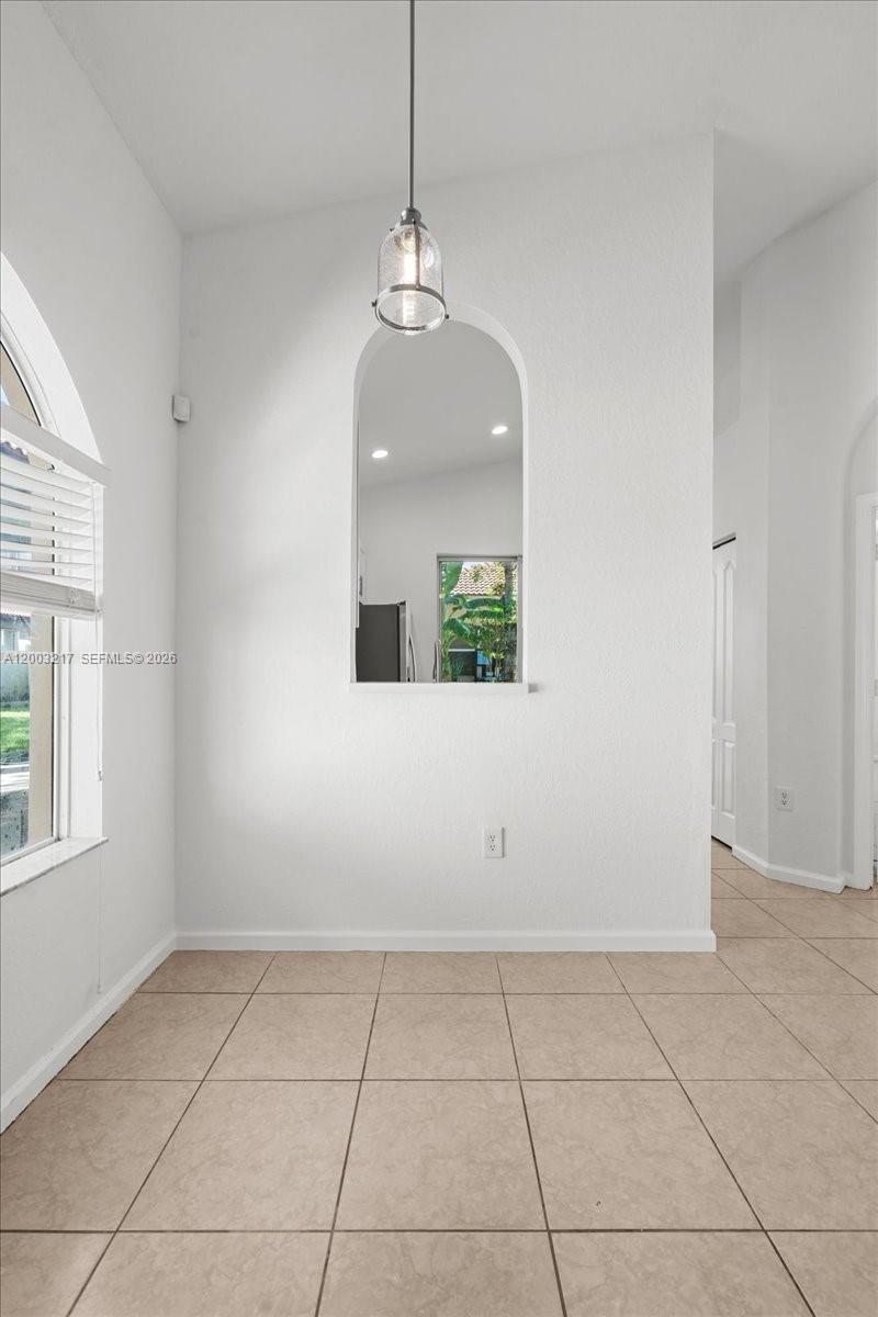 PORTOFINO PALMS - Residential