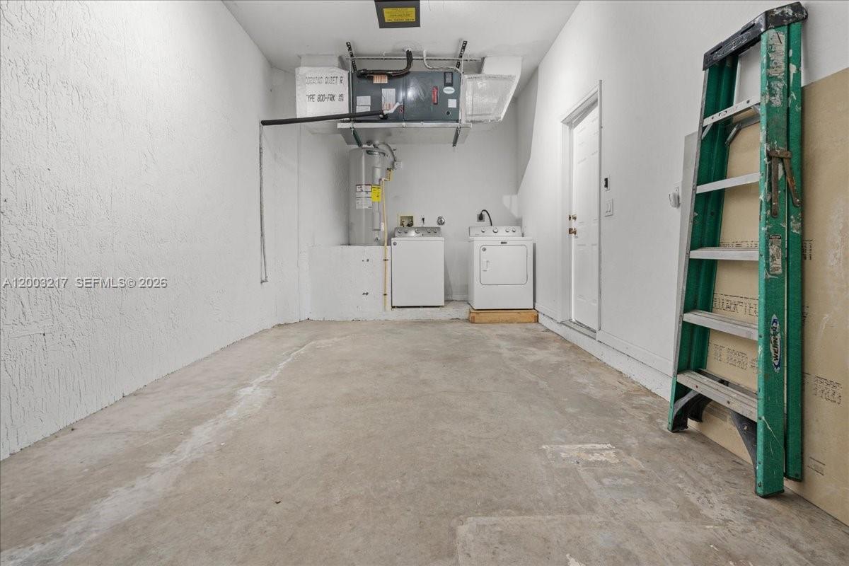 PORTOFINO PALMS - Residential