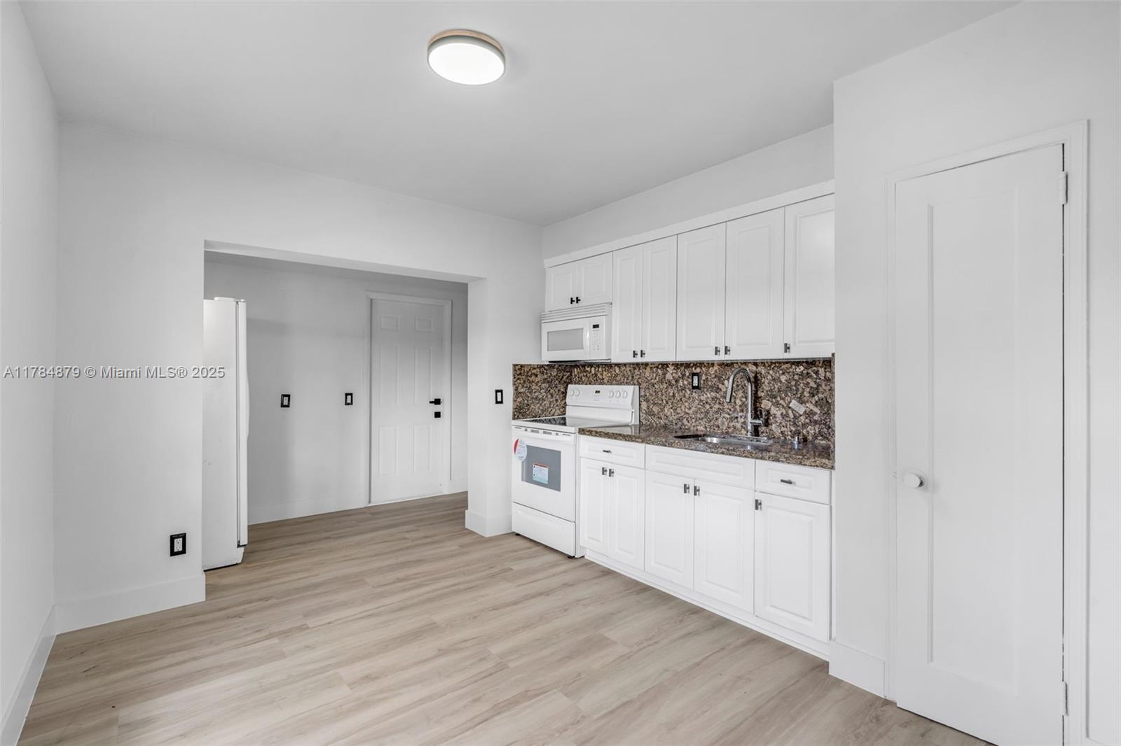 ADRIAN AT SUNILAND - Residential