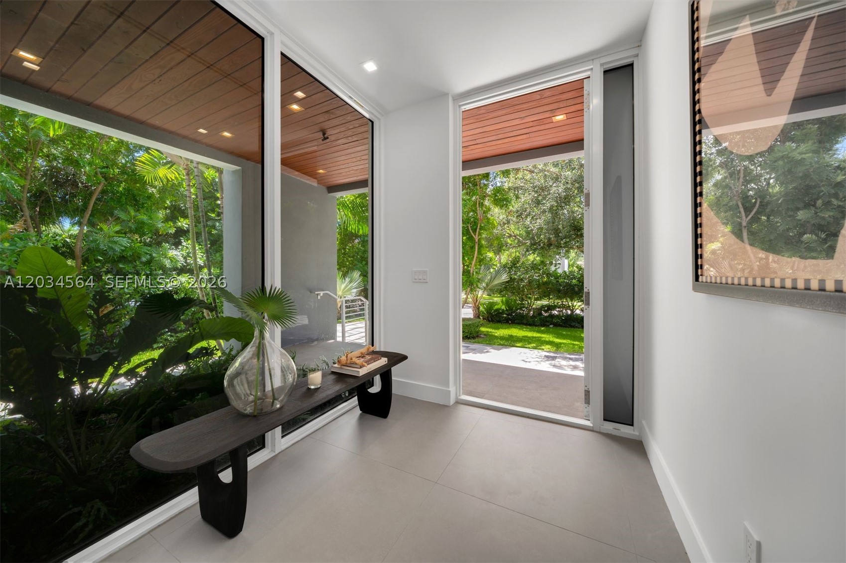 425 Harbor Dr