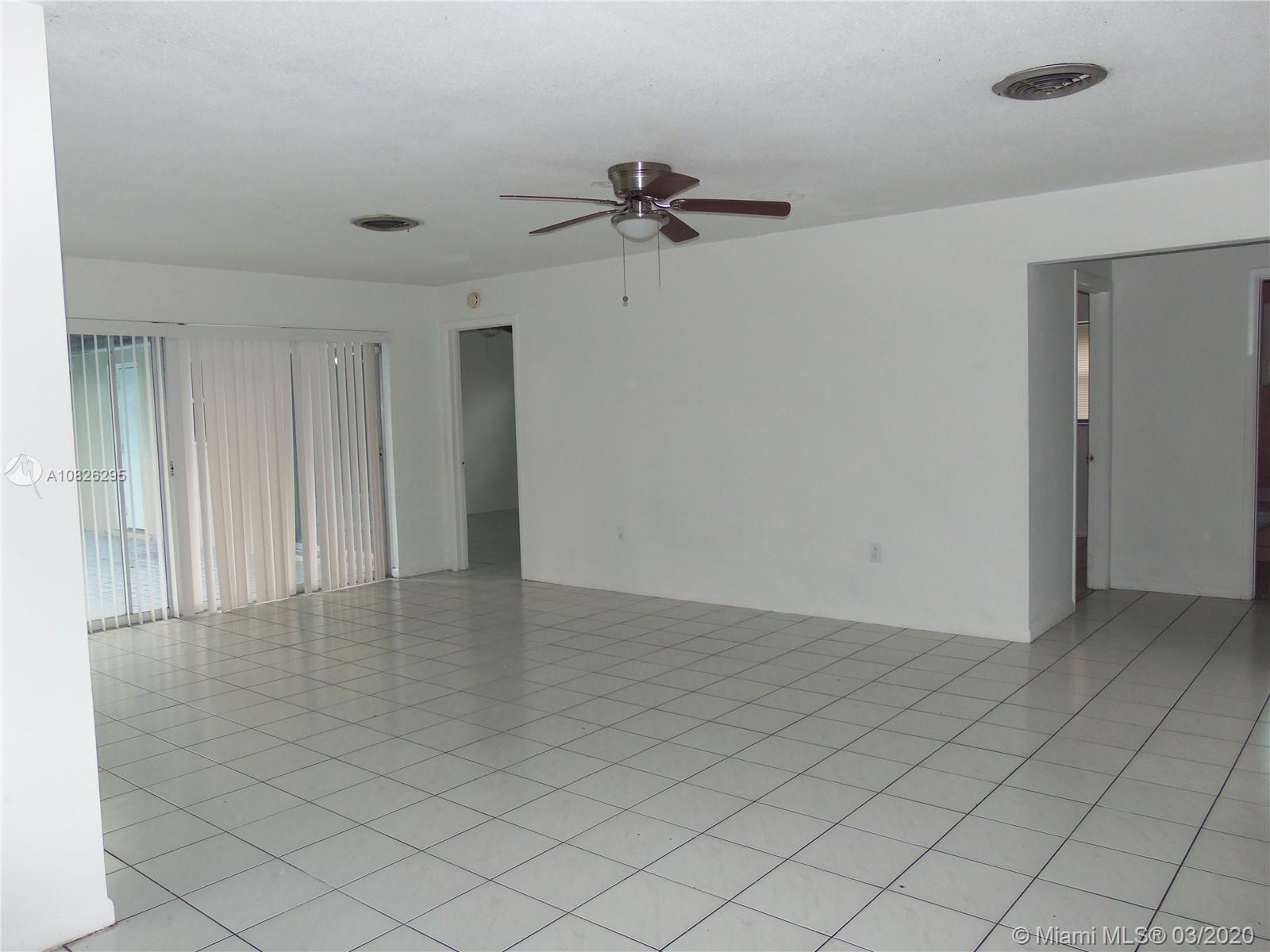 WYNNEWOOD ACRES 5 - Residential