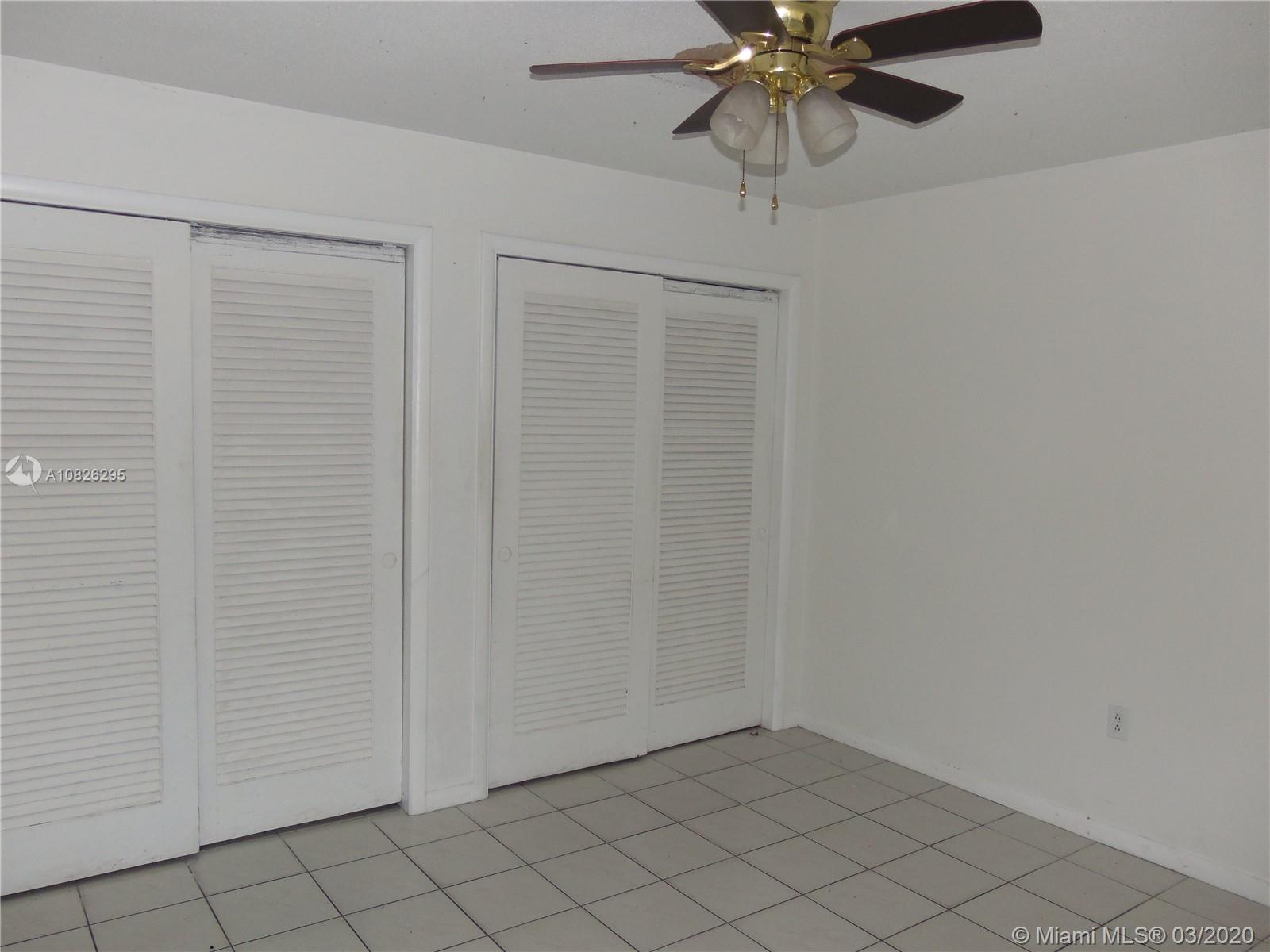 WYNNEWOOD ACRES 5 - Residential