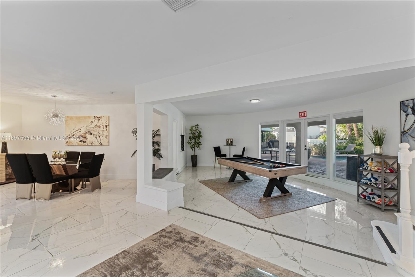 MIDDLE RIVER ESTATES - Residential