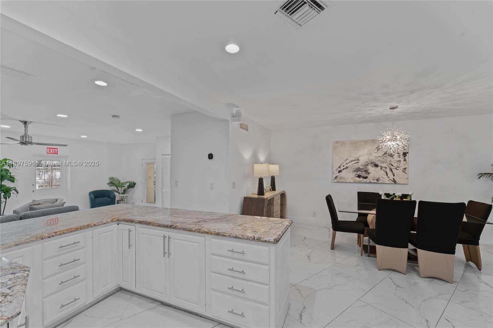 MIDDLE RIVER ESTATES - Residential