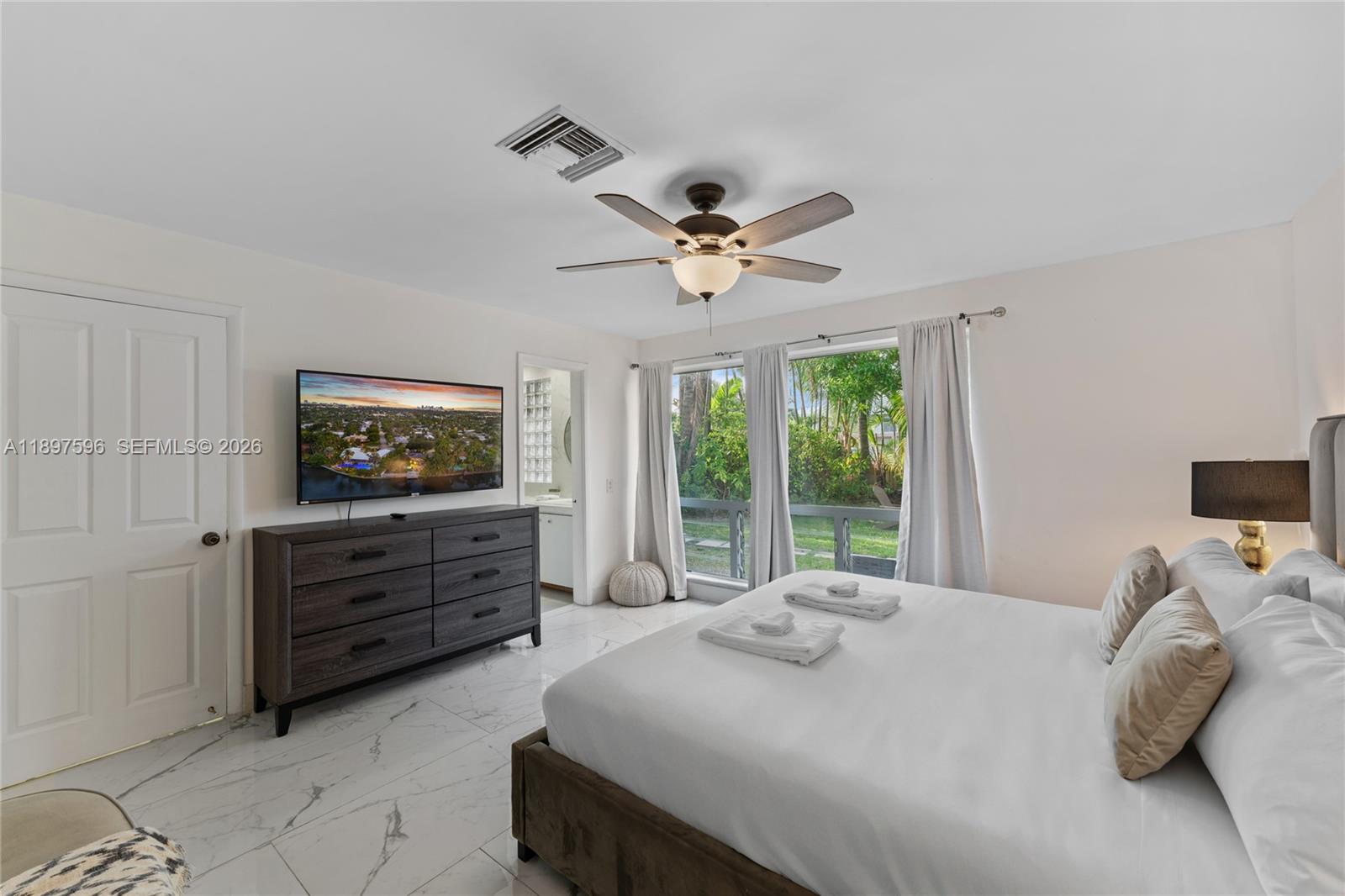 MIDDLE RIVER ESTATES - Residential