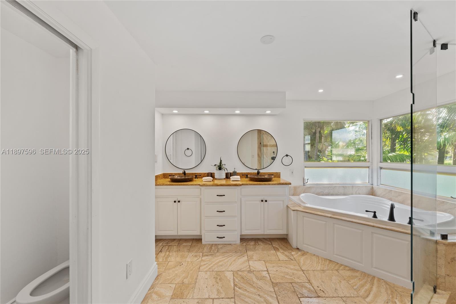 MIDDLE RIVER ESTATES - Residential