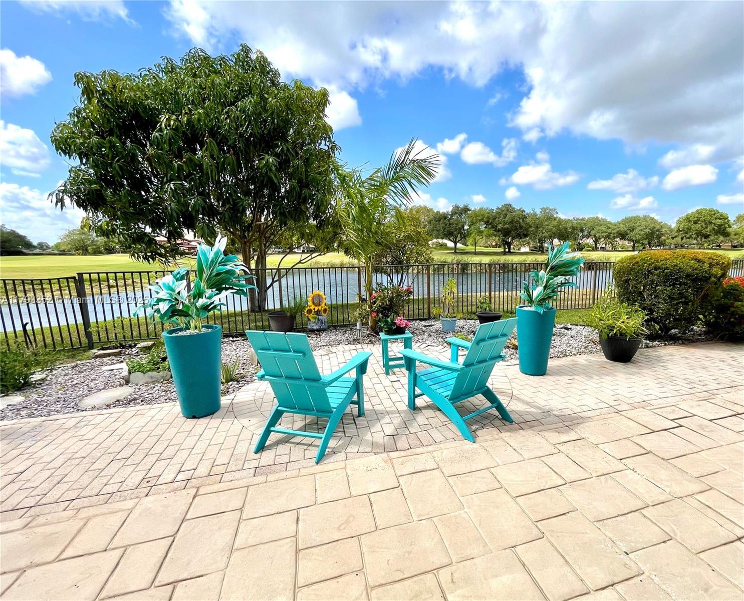 Property for Sale at 12022 Classic Dr, Coral Springs, Broward County, Florida - Bedrooms: 5 
Bathrooms: 3  - $1,199,000