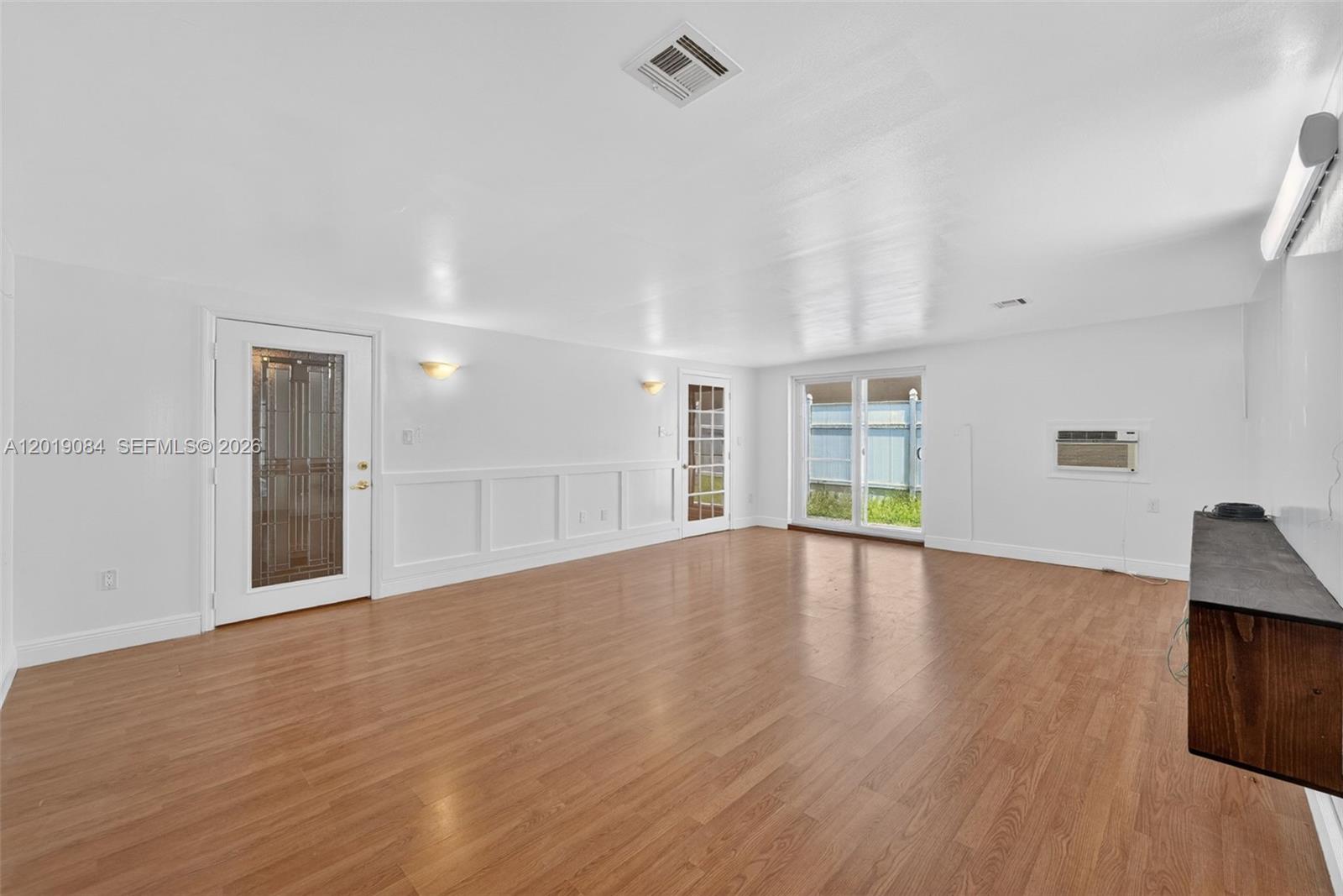 WHITEHORSE ESTATES 2 - Residential