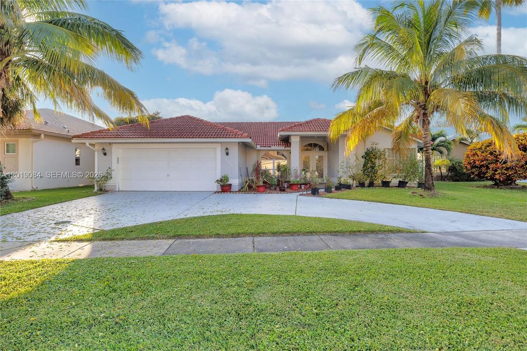 Photo of 3462 Harness Cir, Wellington, FL 33449 (MLS # A12019084)
