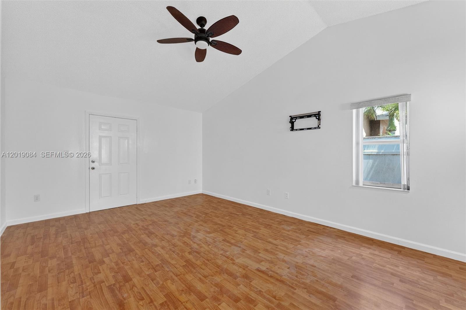WHITEHORSE ESTATES 2 - Residential
