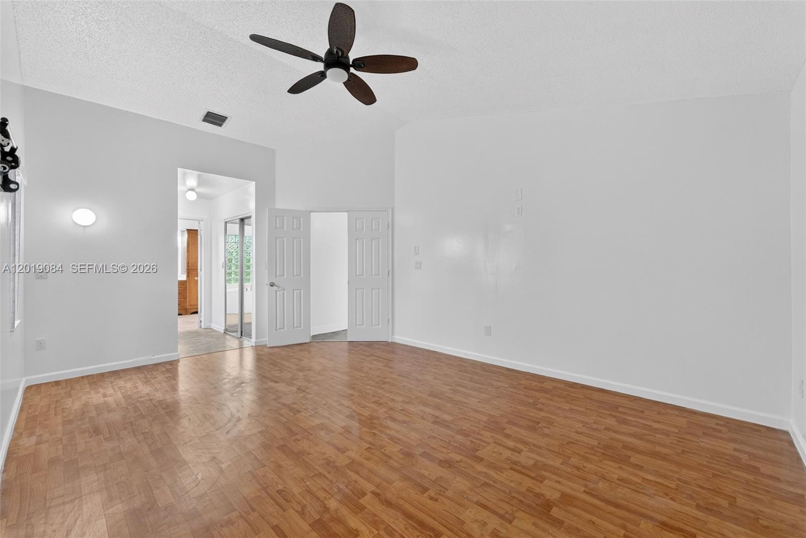 WHITEHORSE ESTATES 2 - Residential