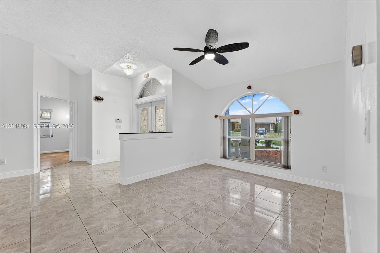 WHITEHORSE ESTATES 2 - Residential