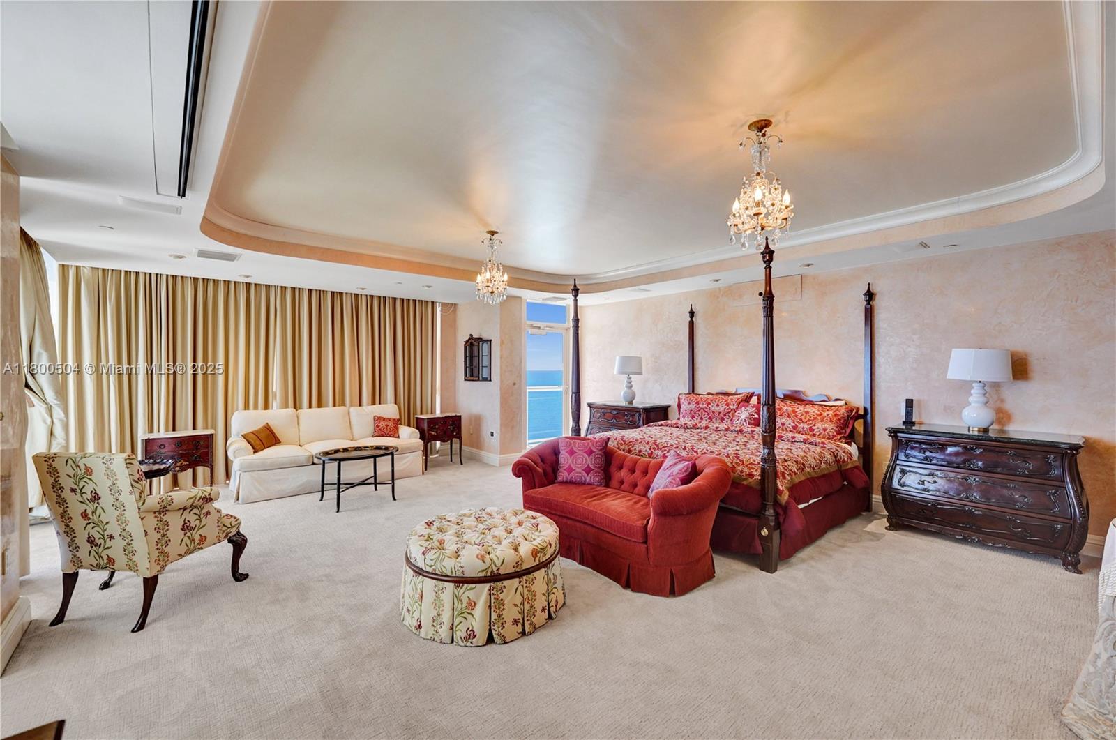 RENAISSANCE ON THE OCEAN - Residential