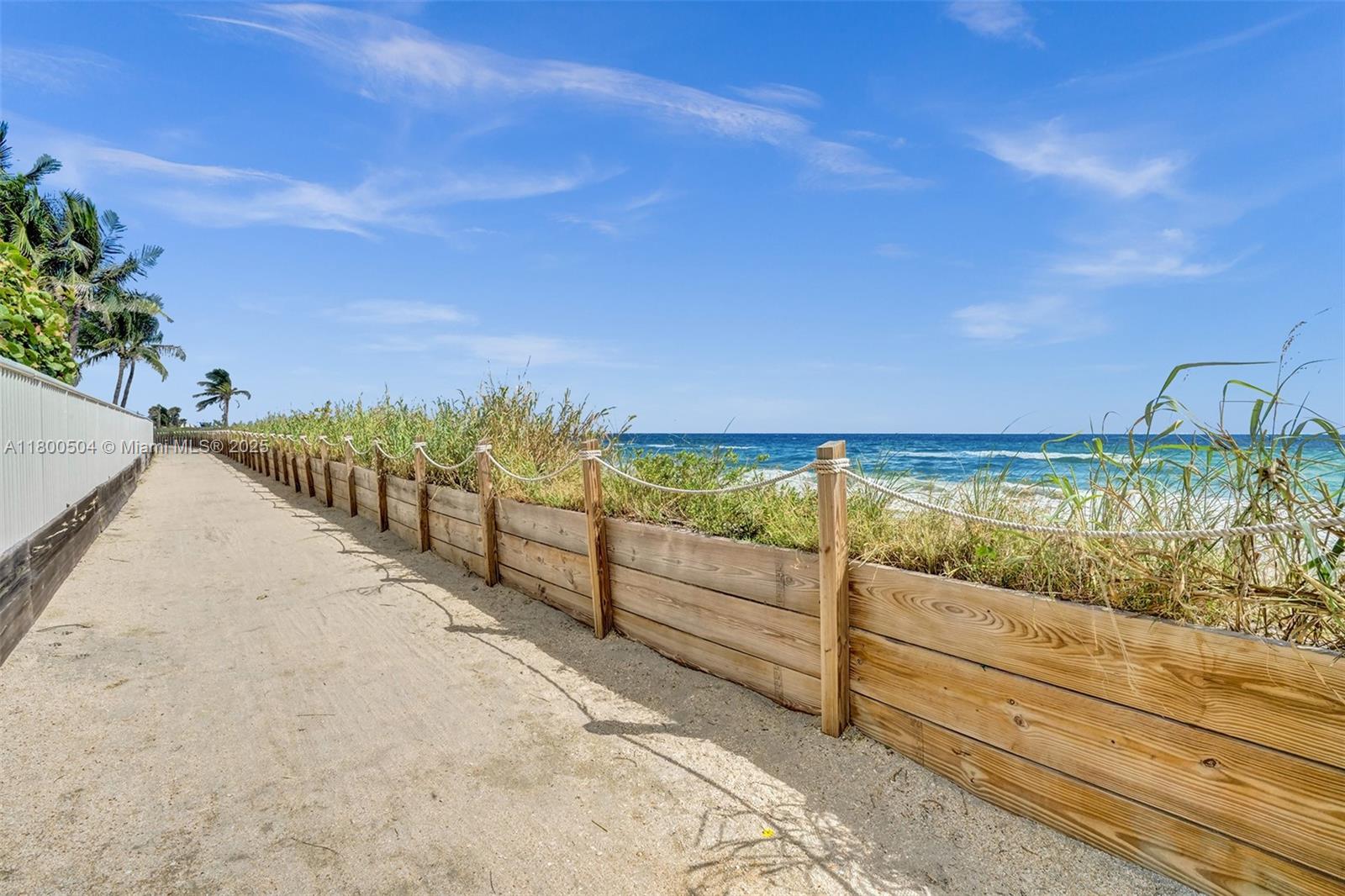 RENAISSANCE ON THE OCEAN - Residential