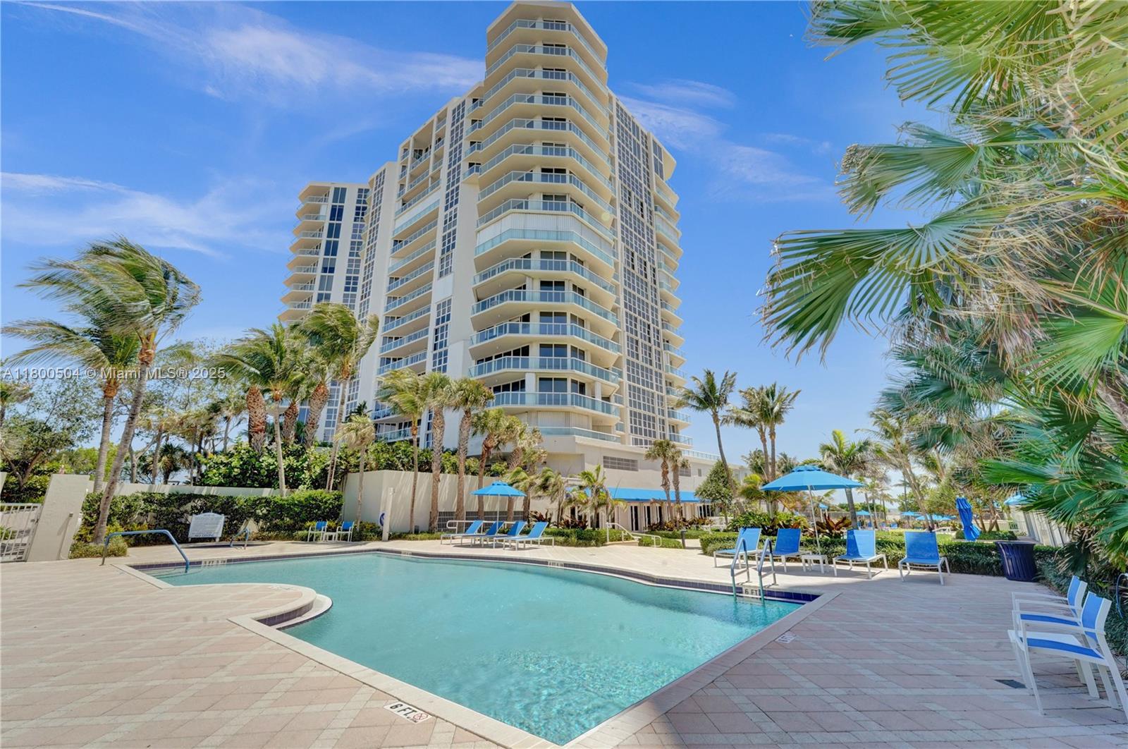 RENAISSANCE ON THE OCEAN - Residential