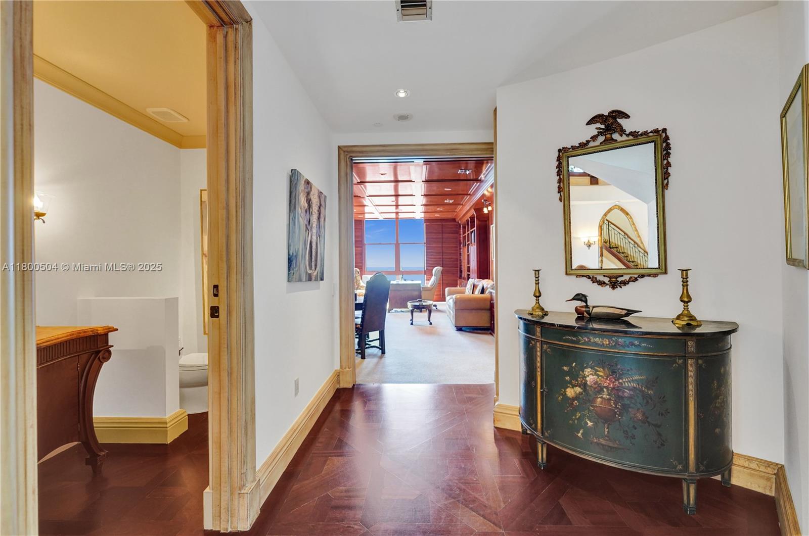 RENAISSANCE ON THE OCEAN - Residential