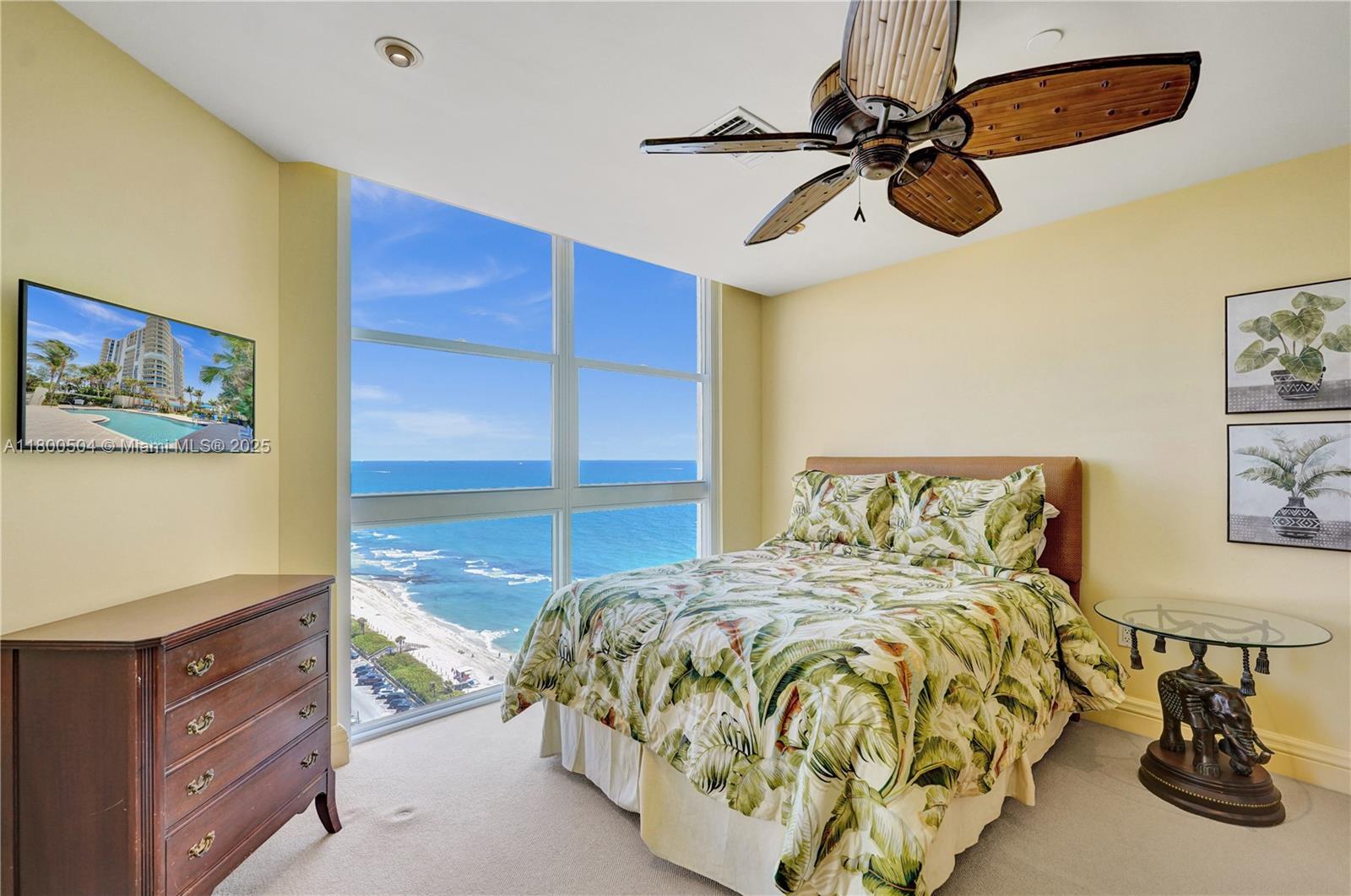 RENAISSANCE ON THE OCEAN - Residential