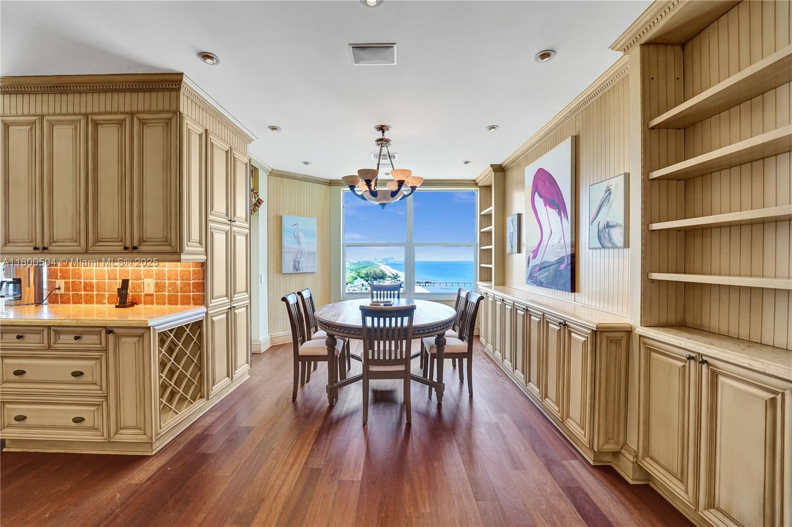 RENAISSANCE ON THE OCEAN - Residential