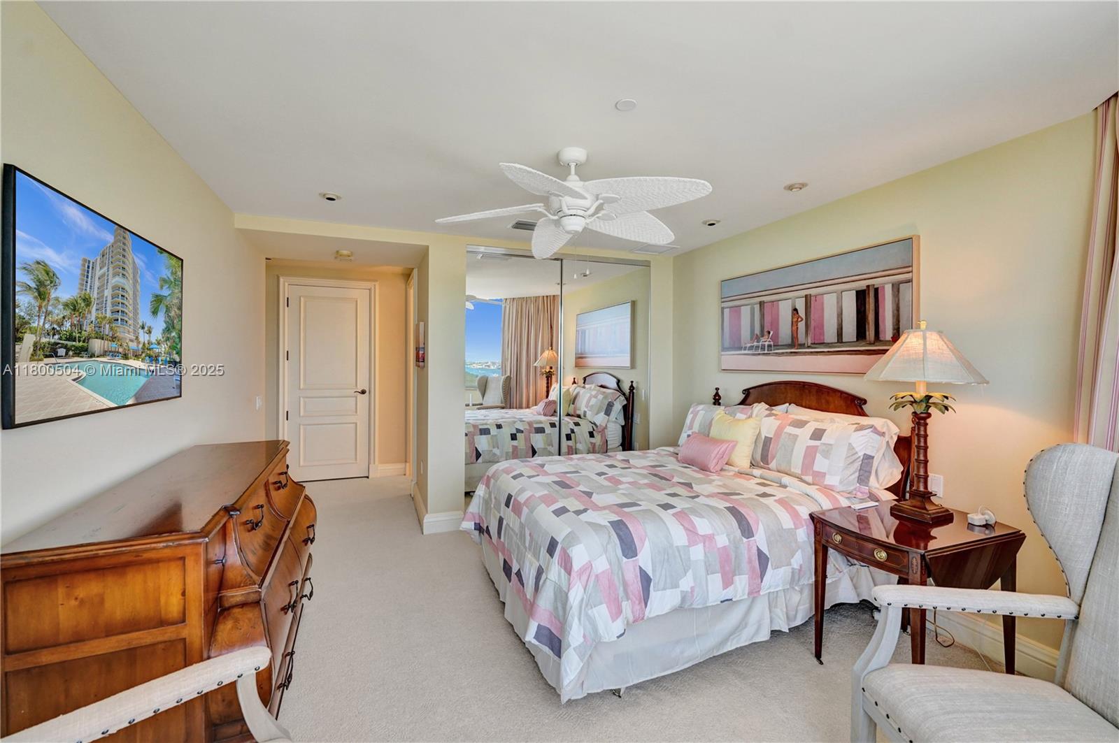 RENAISSANCE ON THE OCEAN - Residential
