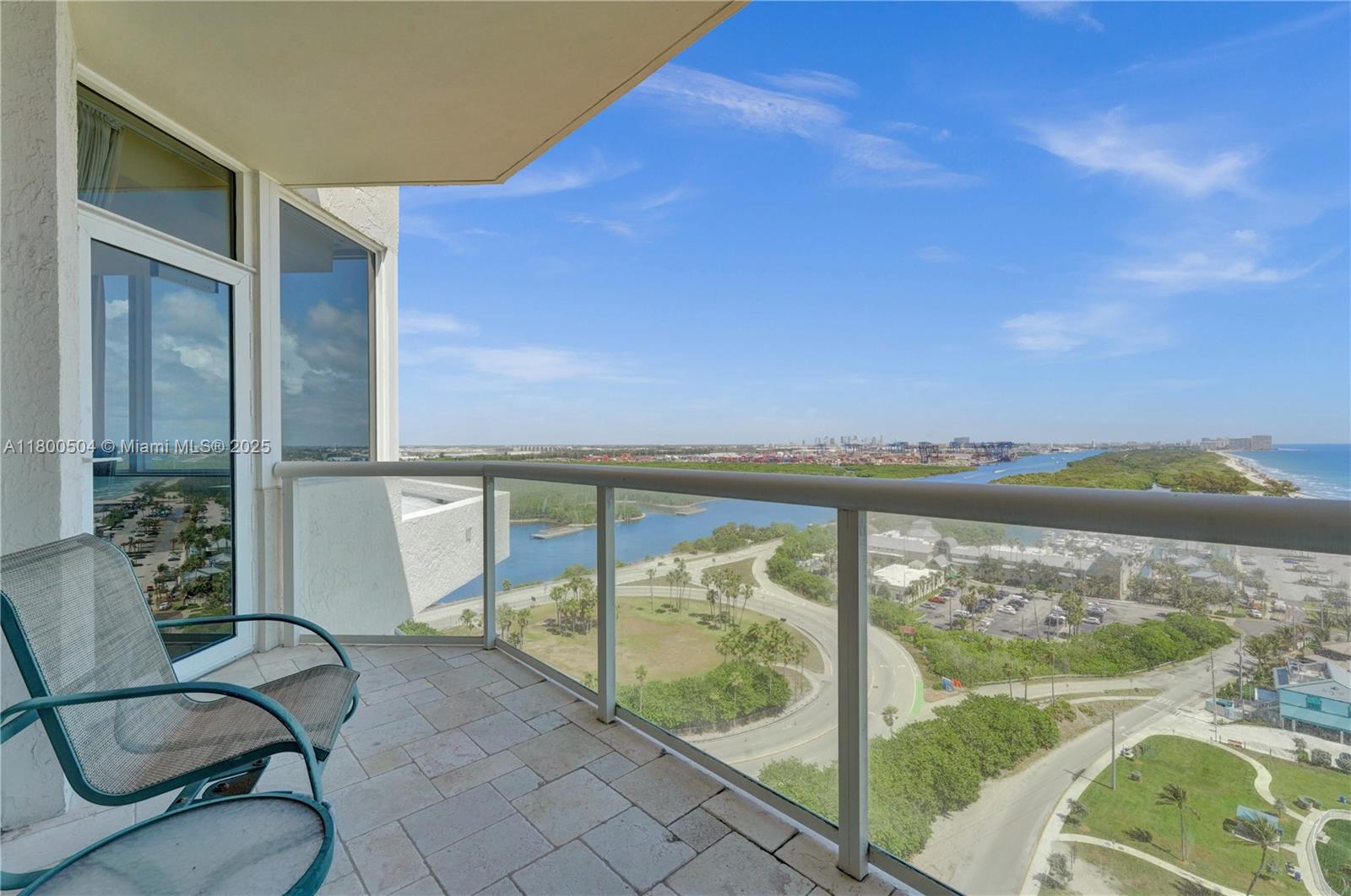 RENAISSANCE ON THE OCEAN - Residential