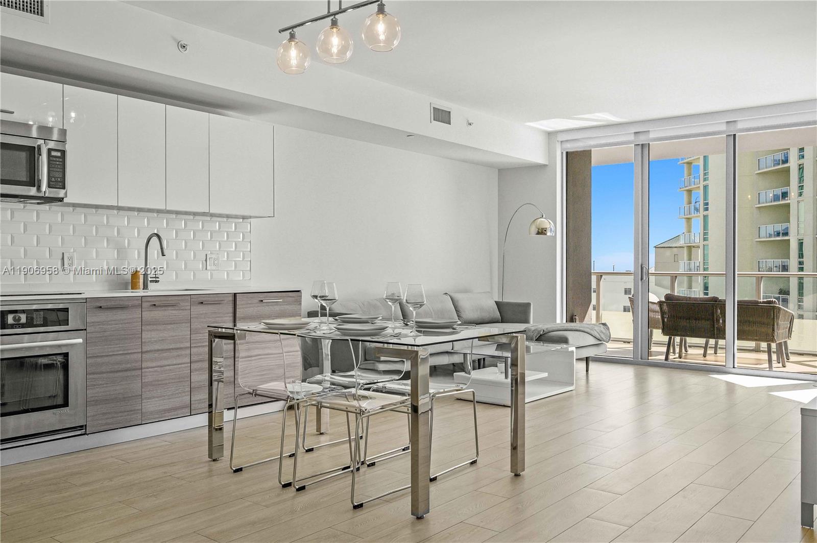 BRICKELLHOUSE CONDO - Residential Lease