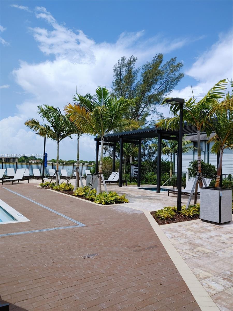 PASEOS AT VIA VENTURA - Residential