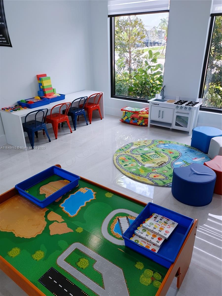 PASEOS AT VIA VENTURA - Residential