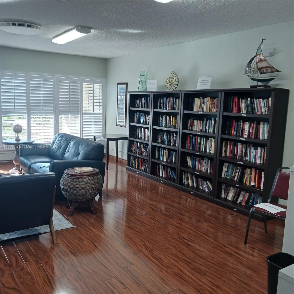 LEISUREVILLE LAKE CONDO - Residential