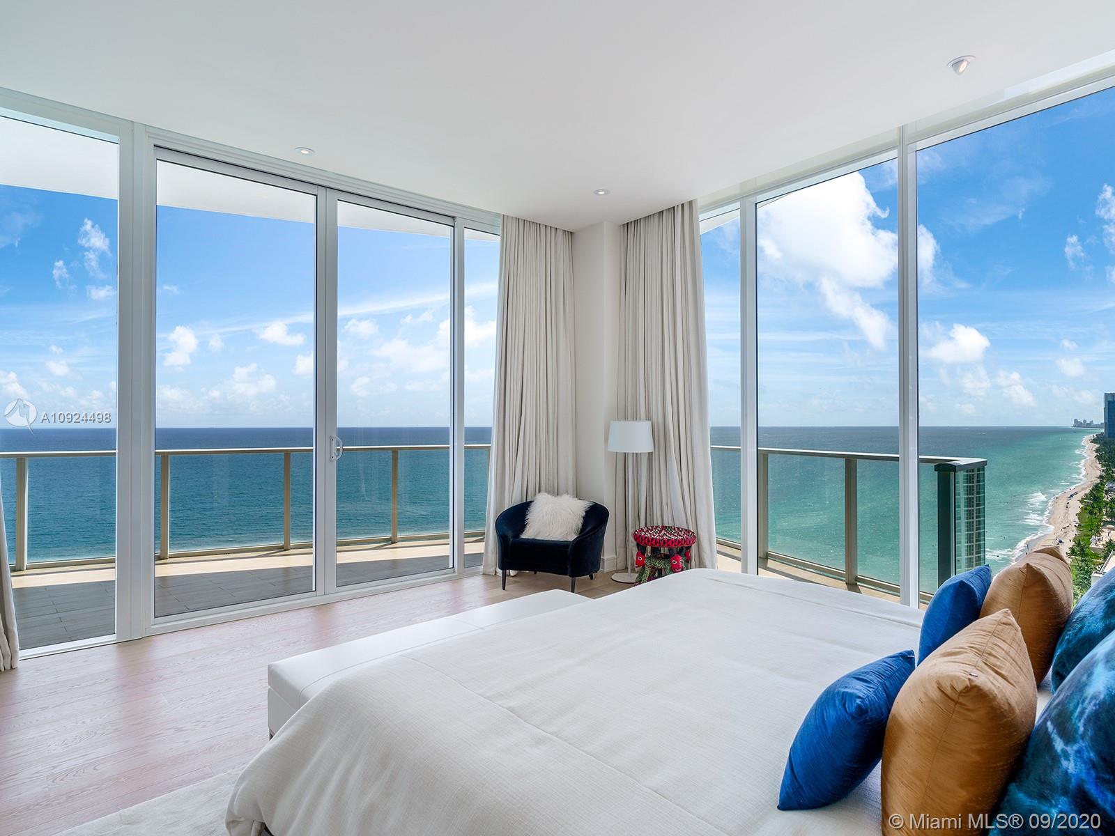APOGEE BEACH CONDOMINIUM - Residential