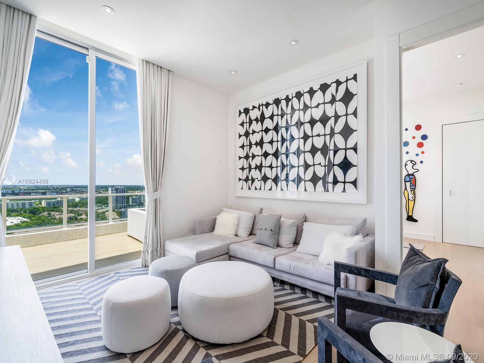 APOGEE BEACH CONDOMINIUM - Residential