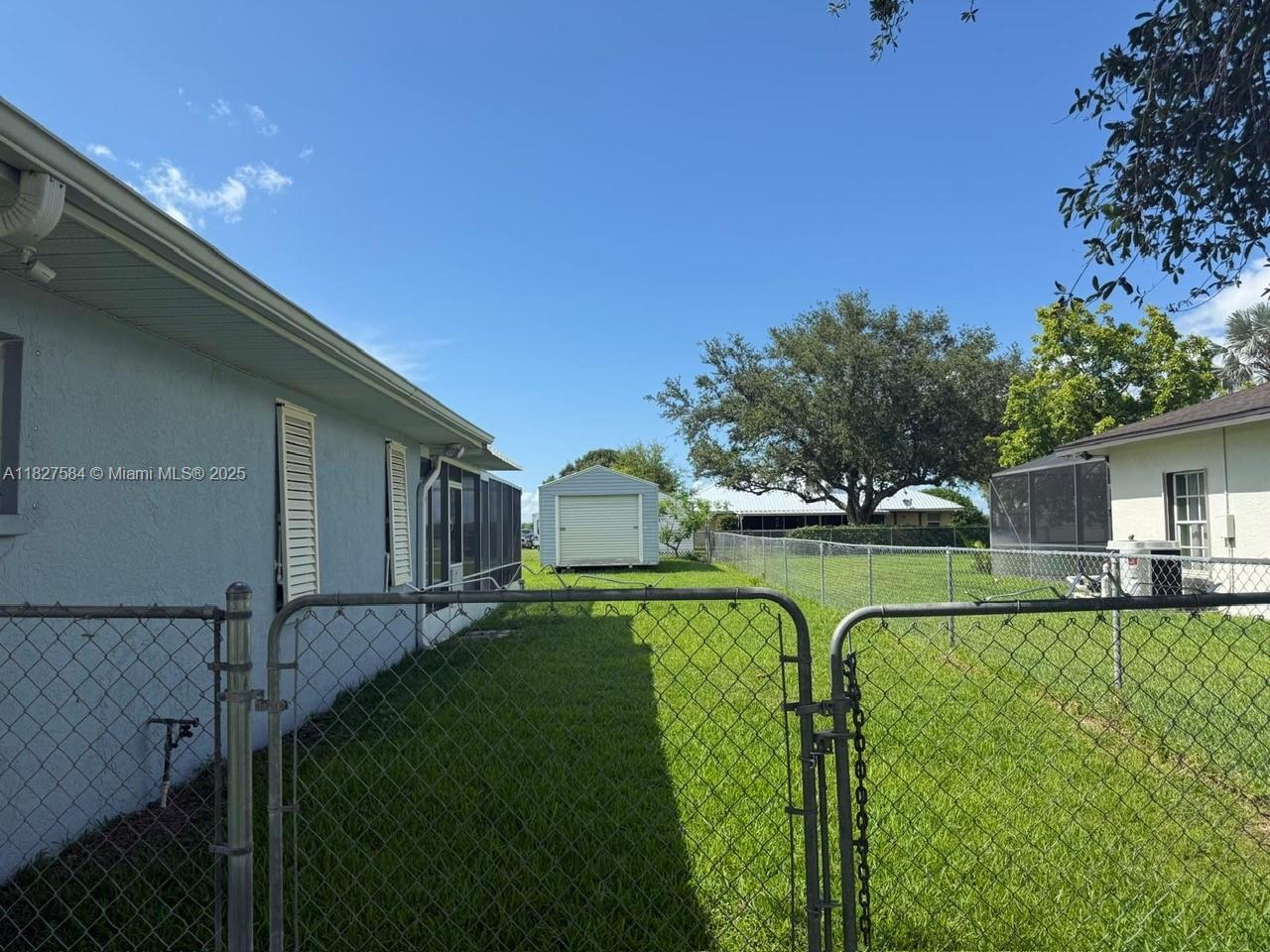 CLEWISTON - Residential