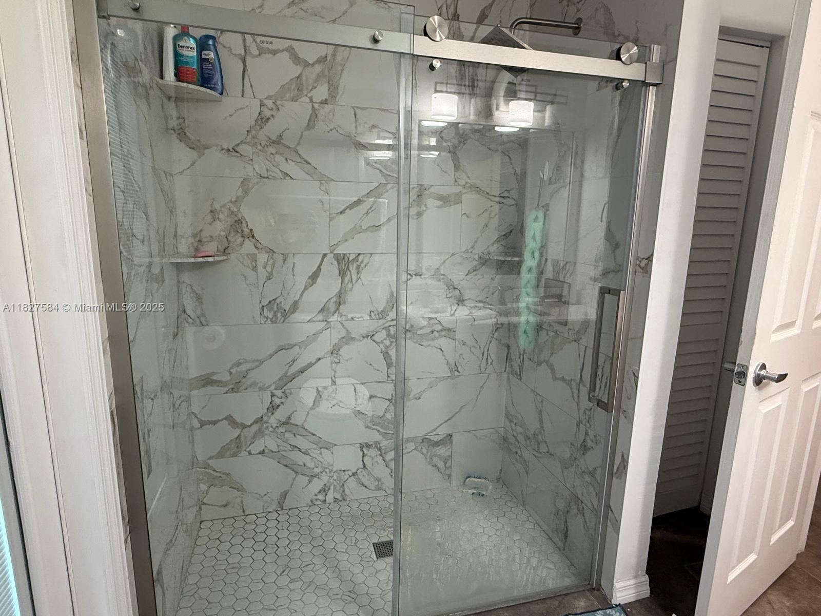 CLEWISTON - Residential