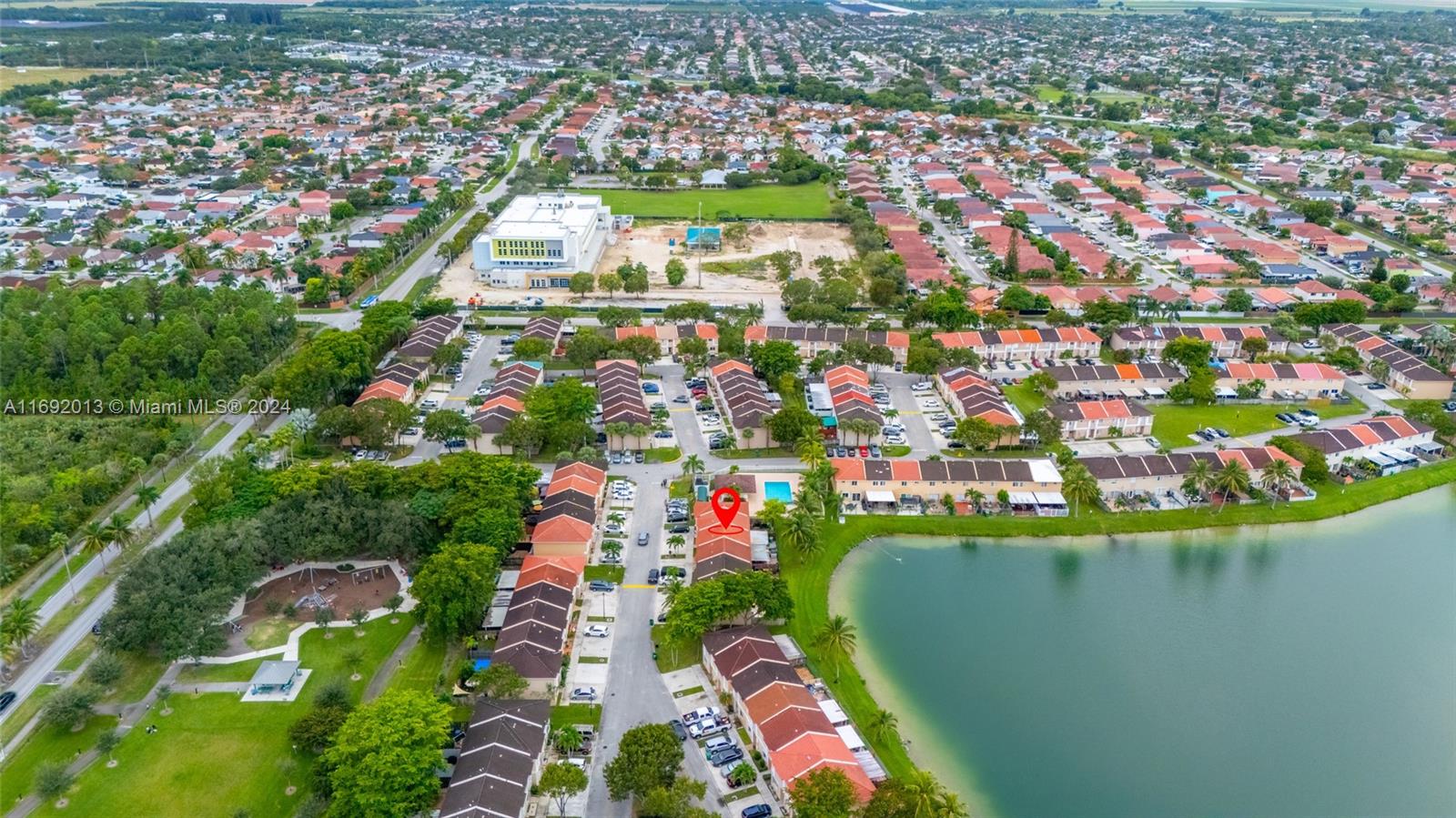 WEITZER SERENA LAKES TOWN - Residential