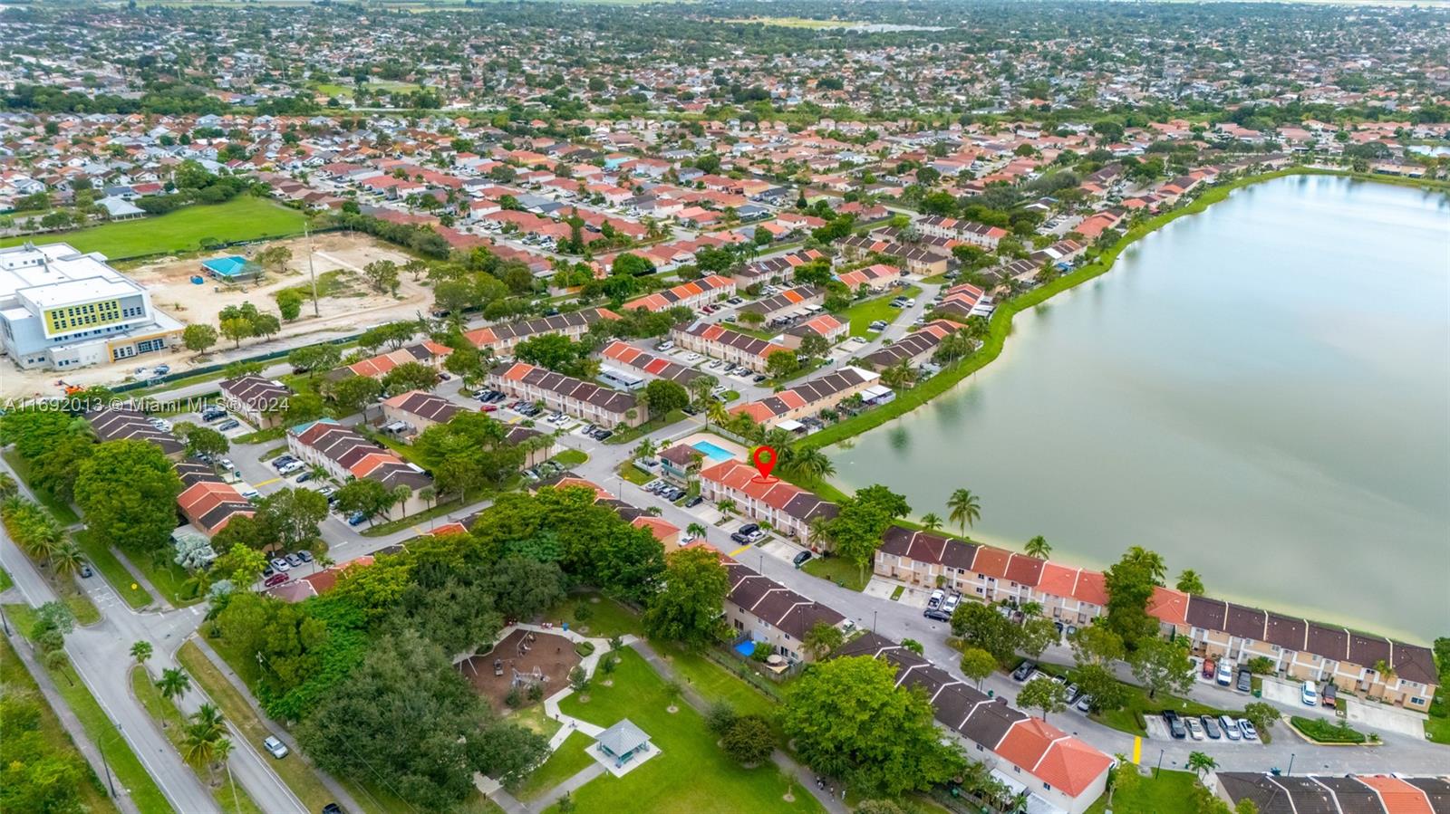 WEITZER SERENA LAKES TOWN - Residential