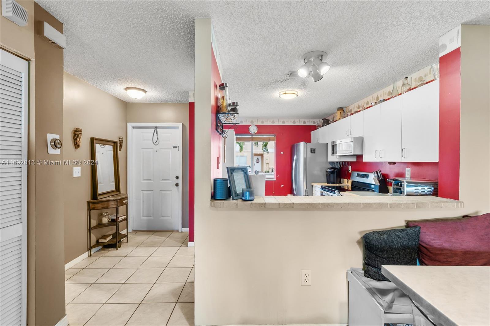 WEITZER SERENA LAKES TOWN - Residential