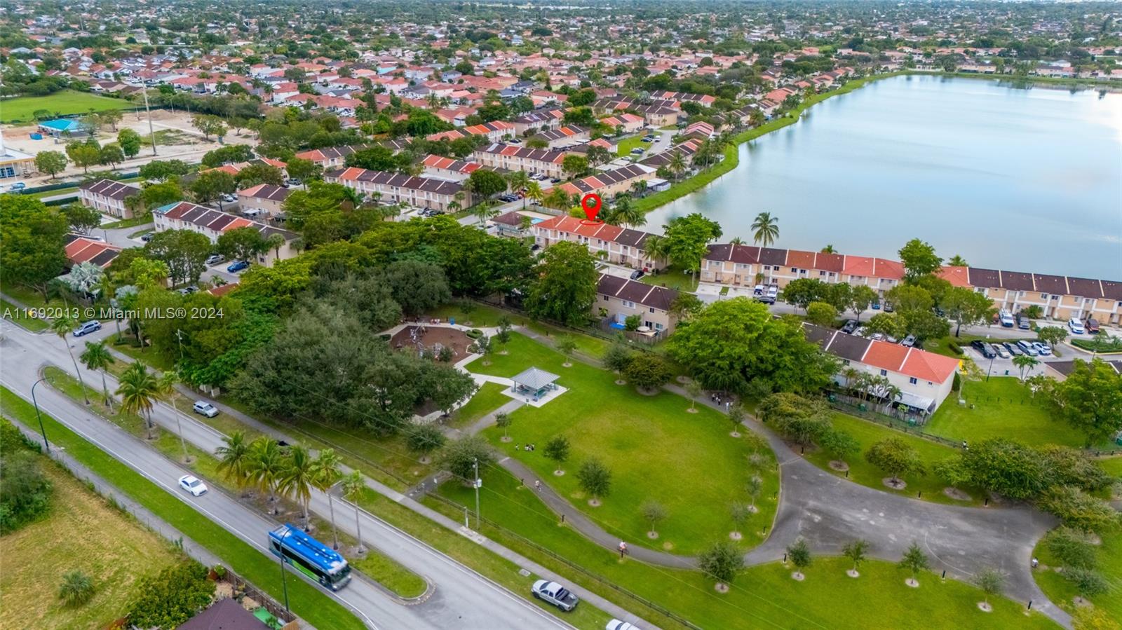 WEITZER SERENA LAKES TOWN - Residential
