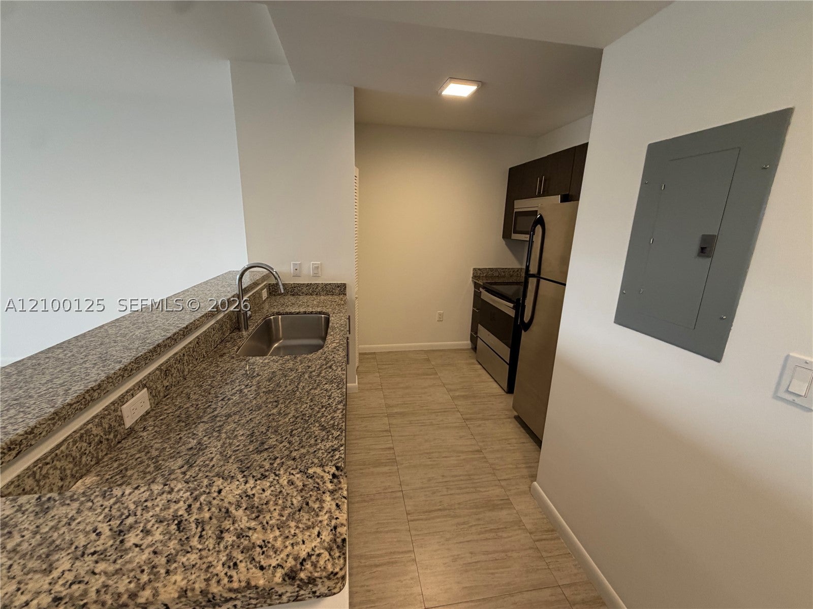 1801 SW 32nd Ave 303