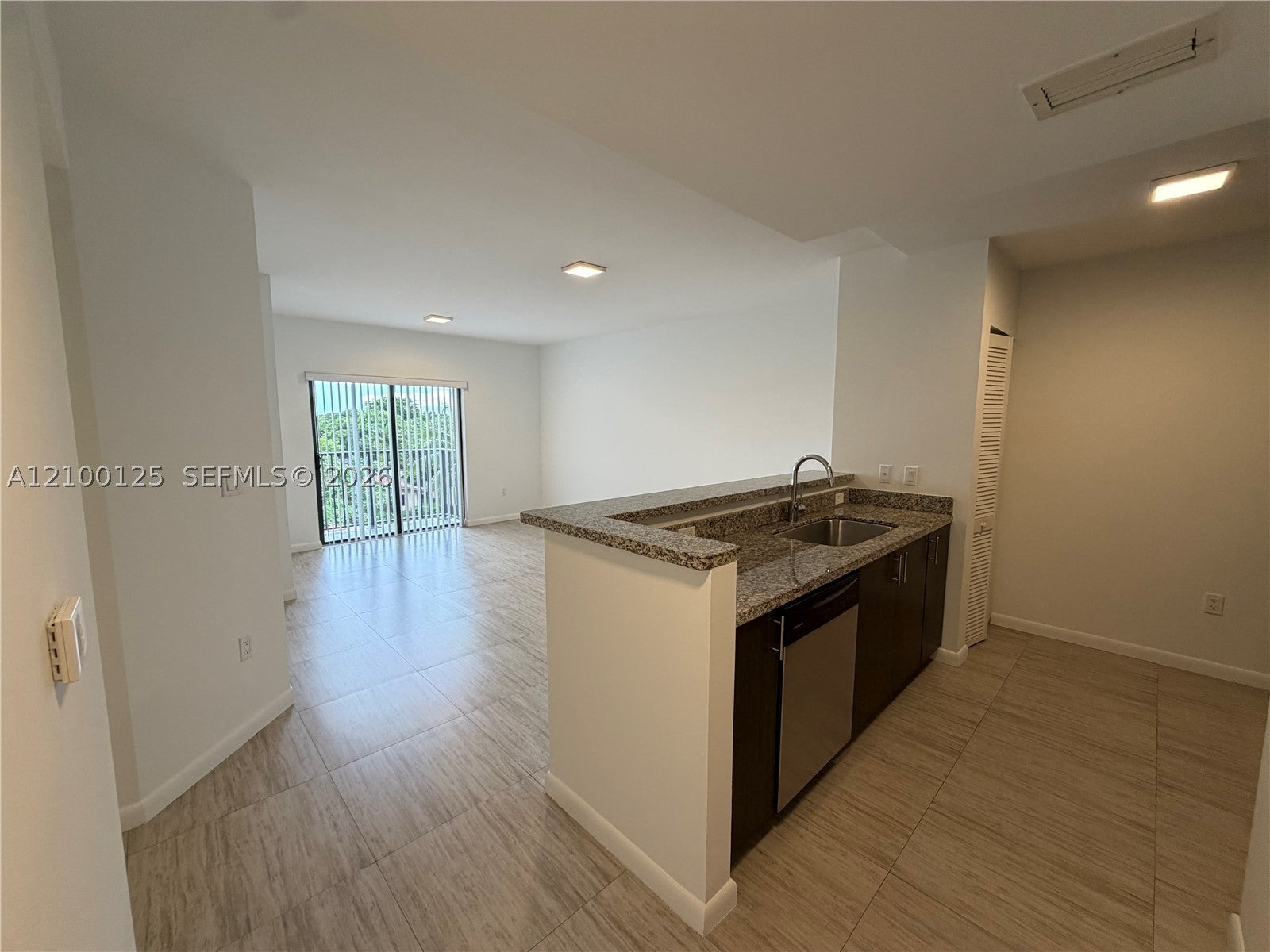 1801 SW 32nd Ave 303