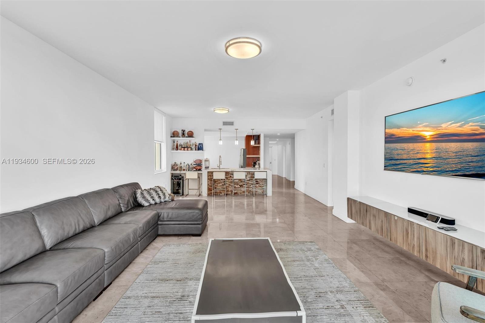 AVENTURA MARINA CONDO NUM - Residential