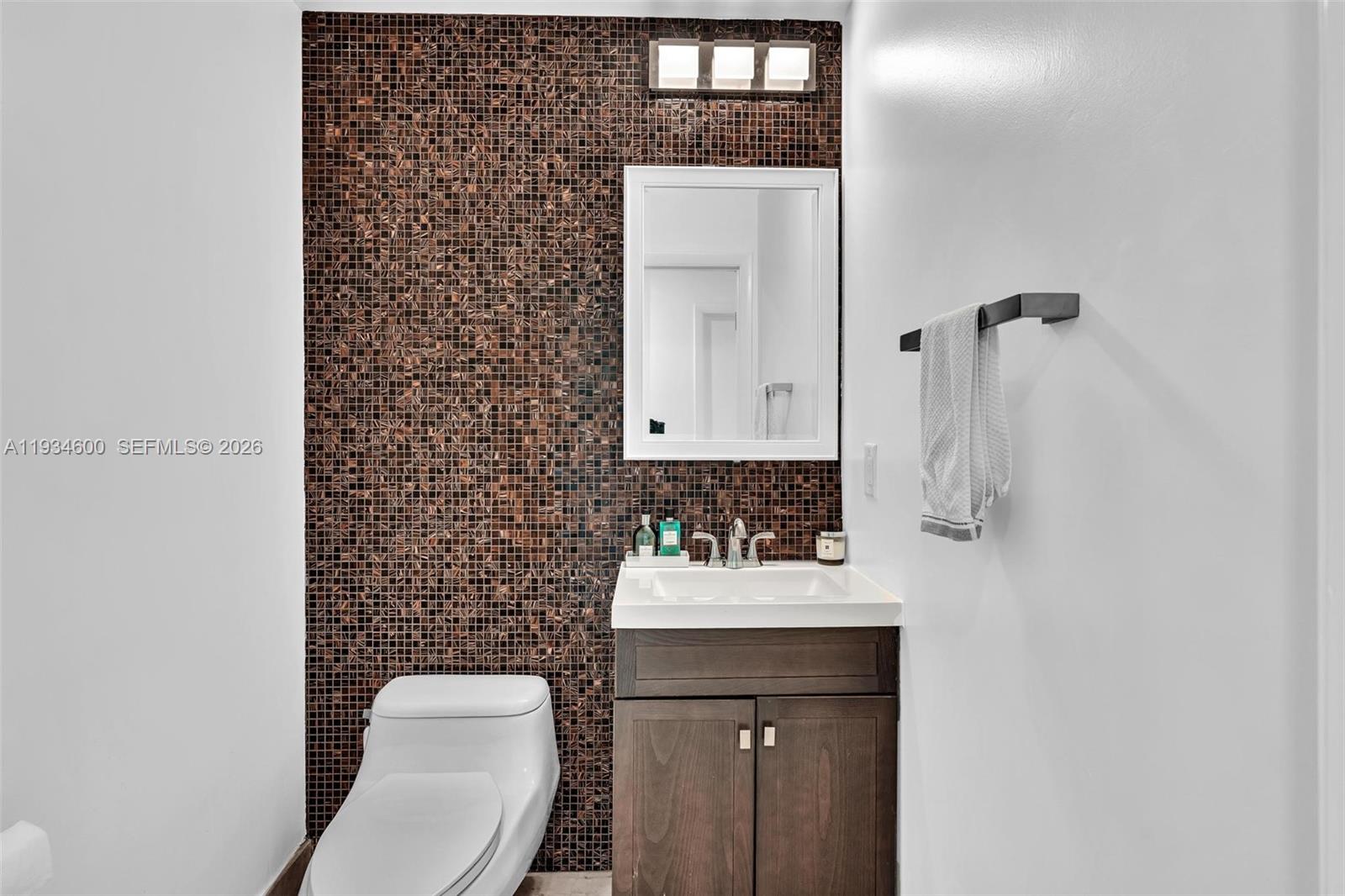 AVENTURA MARINA CONDO NUM - Residential