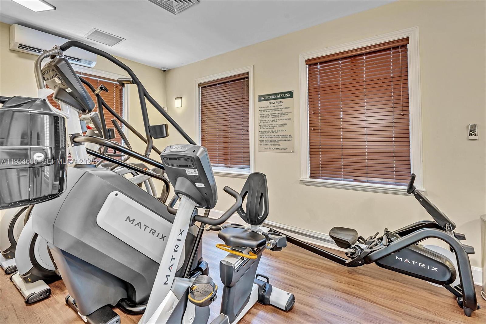 AVENTURA MARINA CONDO NUM - Residential